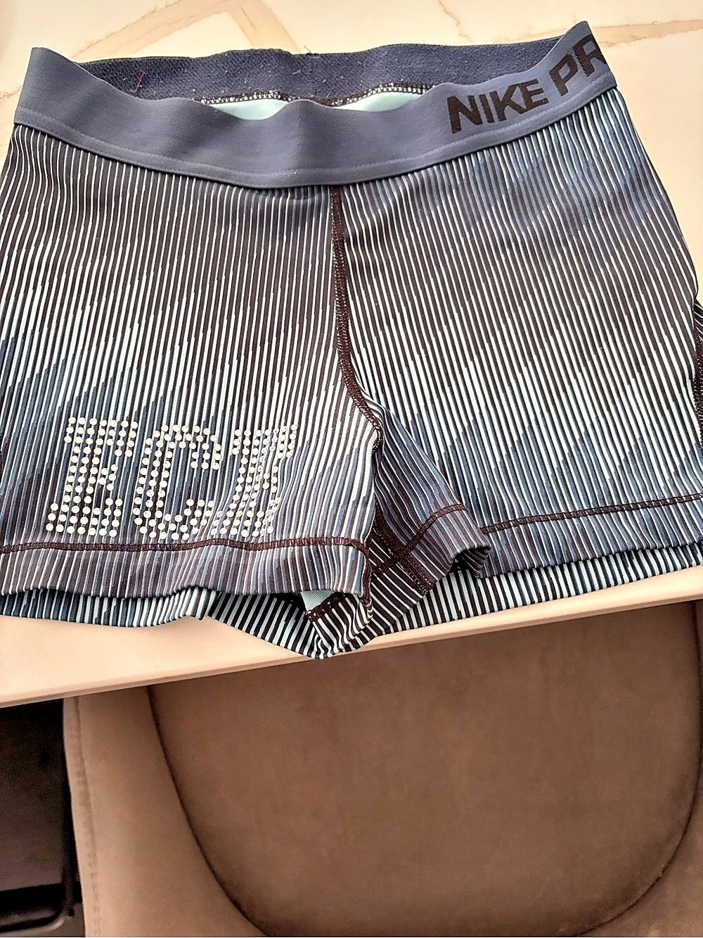 Nike Pro Dri-FIT ECE Striped Compression Shorts Athletic Shorts Gray & Black Sma